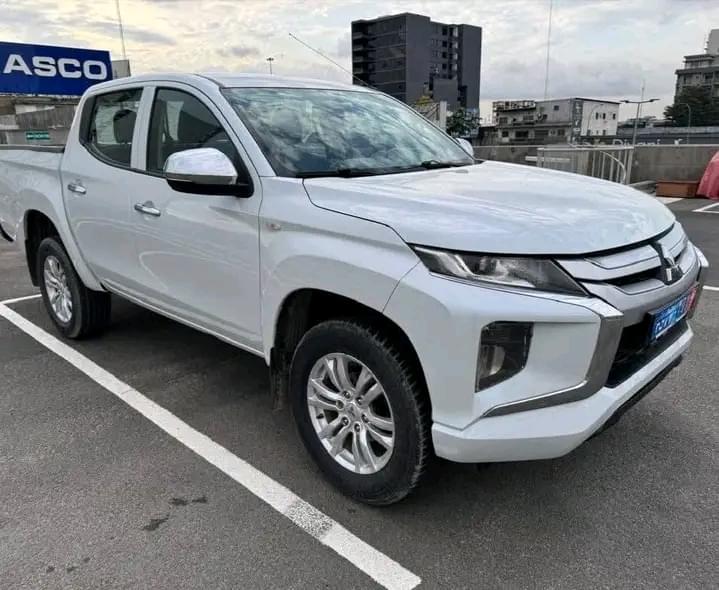 Mitsubishi L200 4×4 en vente