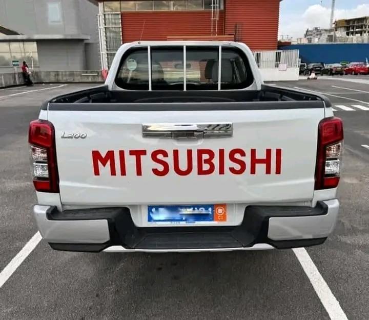 Mitsubishi L200 4×4 en vente