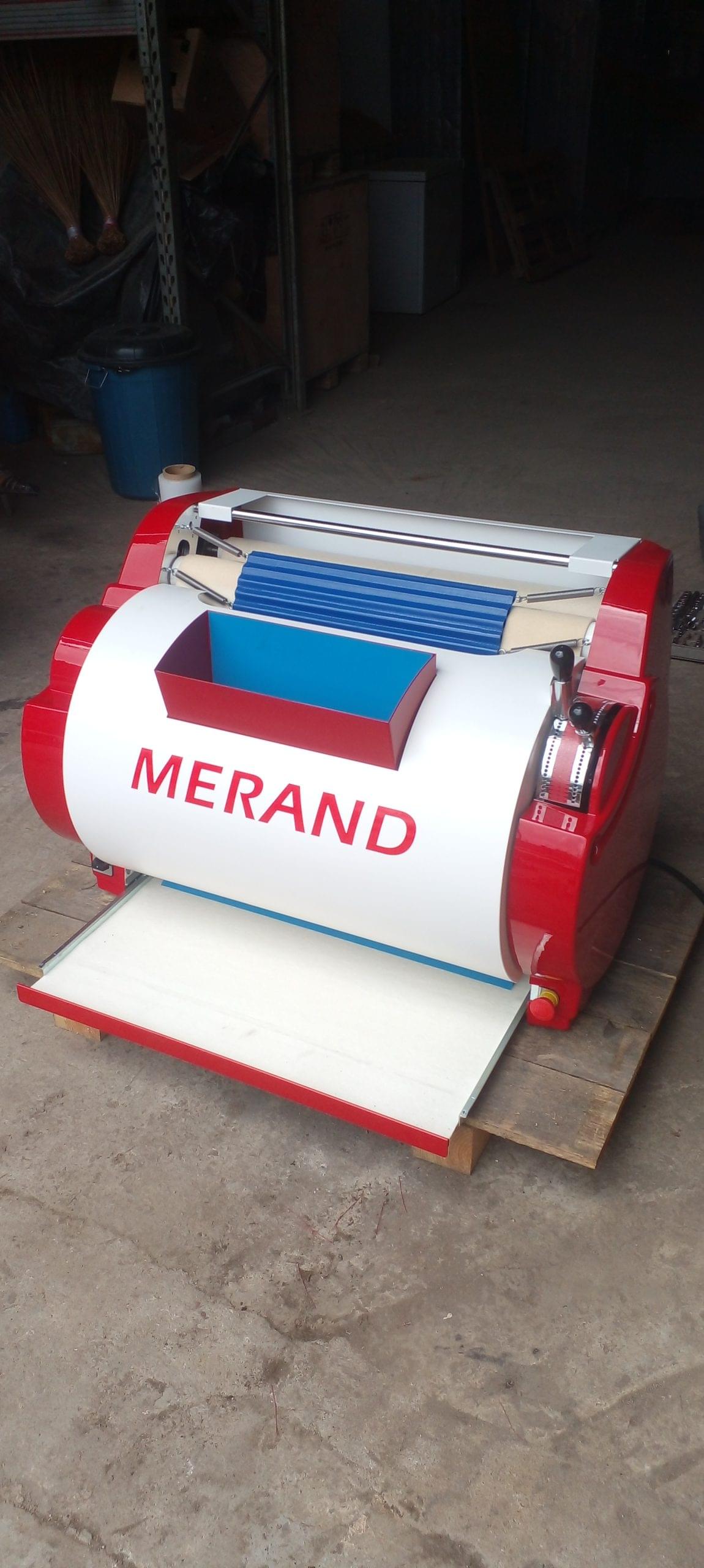 FACONNEUSE MERAND