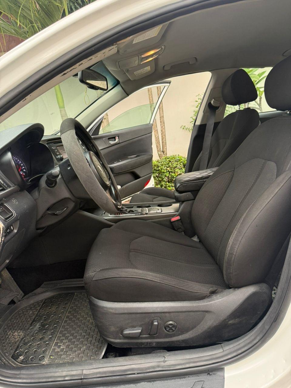 Kia optima en vente