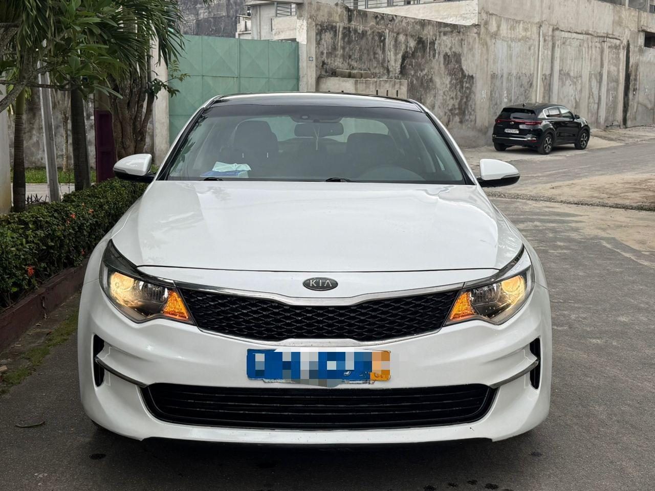 Kia optima en vente