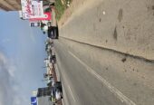 Un terrain commercial de 1088m2 à vendre situé sur le Boulevard Mitterant