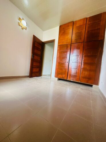 Appartement 3pcs à Abatta