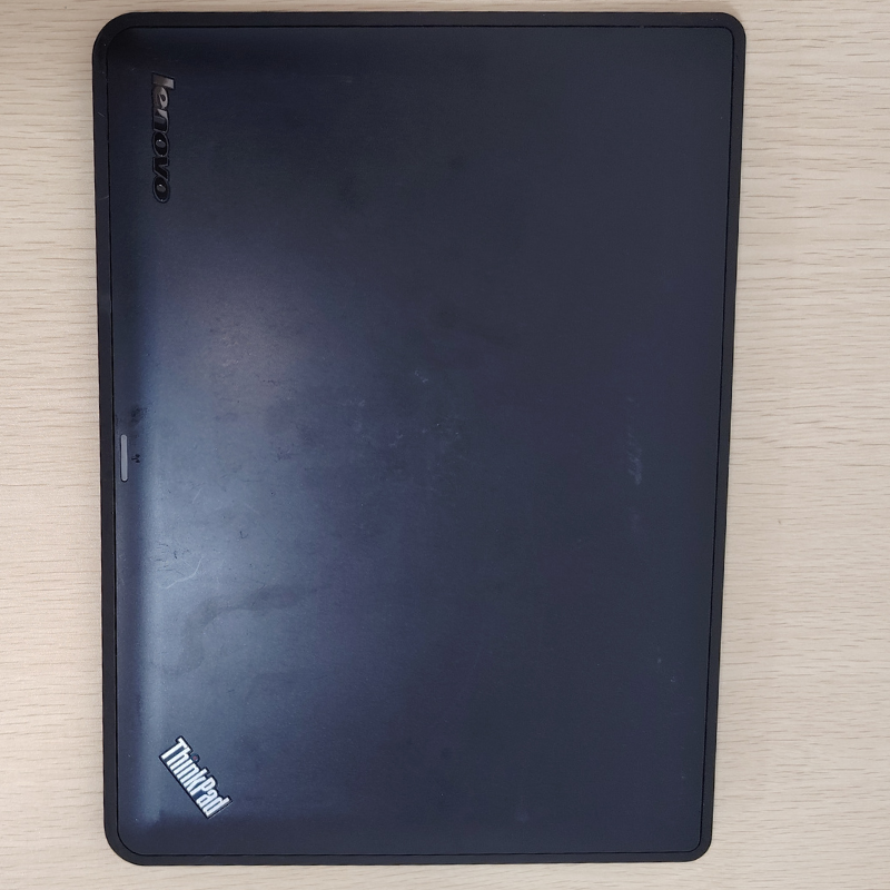 Coque / Capot Écran Lenovo ThinkPad – Pièce détachée