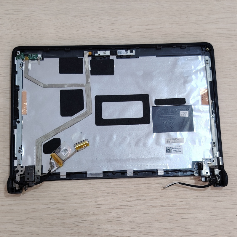 Coque Écran Dell Chromebook – Pièce Détachée (Avec Charnières)