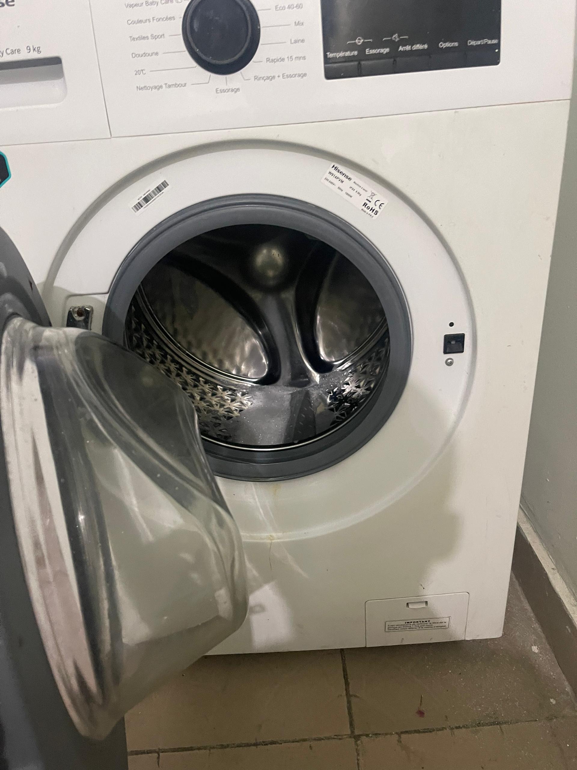 Machine à laver en bon état à vendre