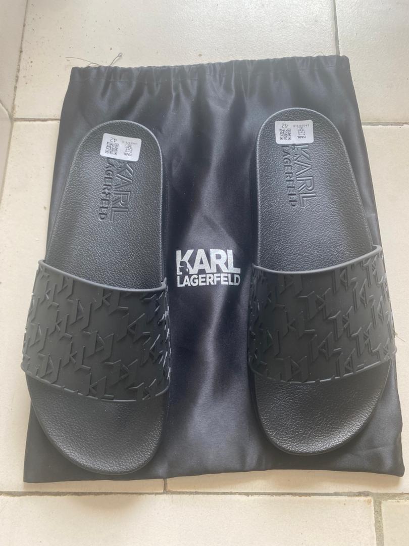 Claquette karl lagerfeld