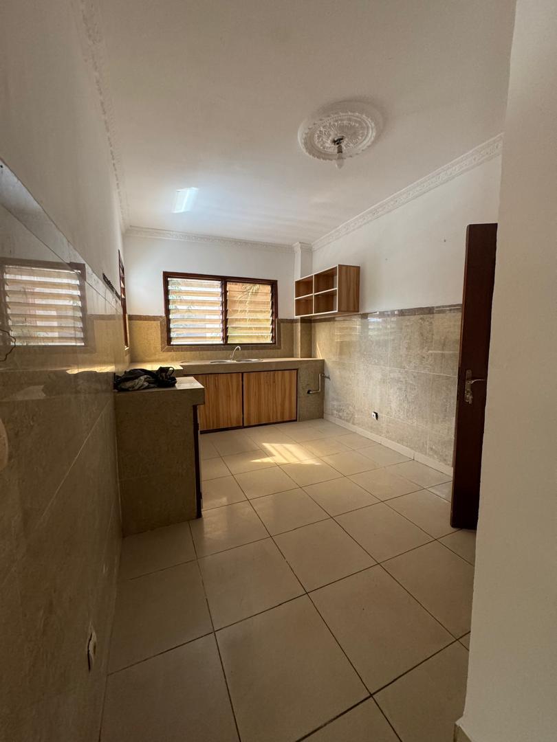 Location d’un appartement avec piscine en zone 4