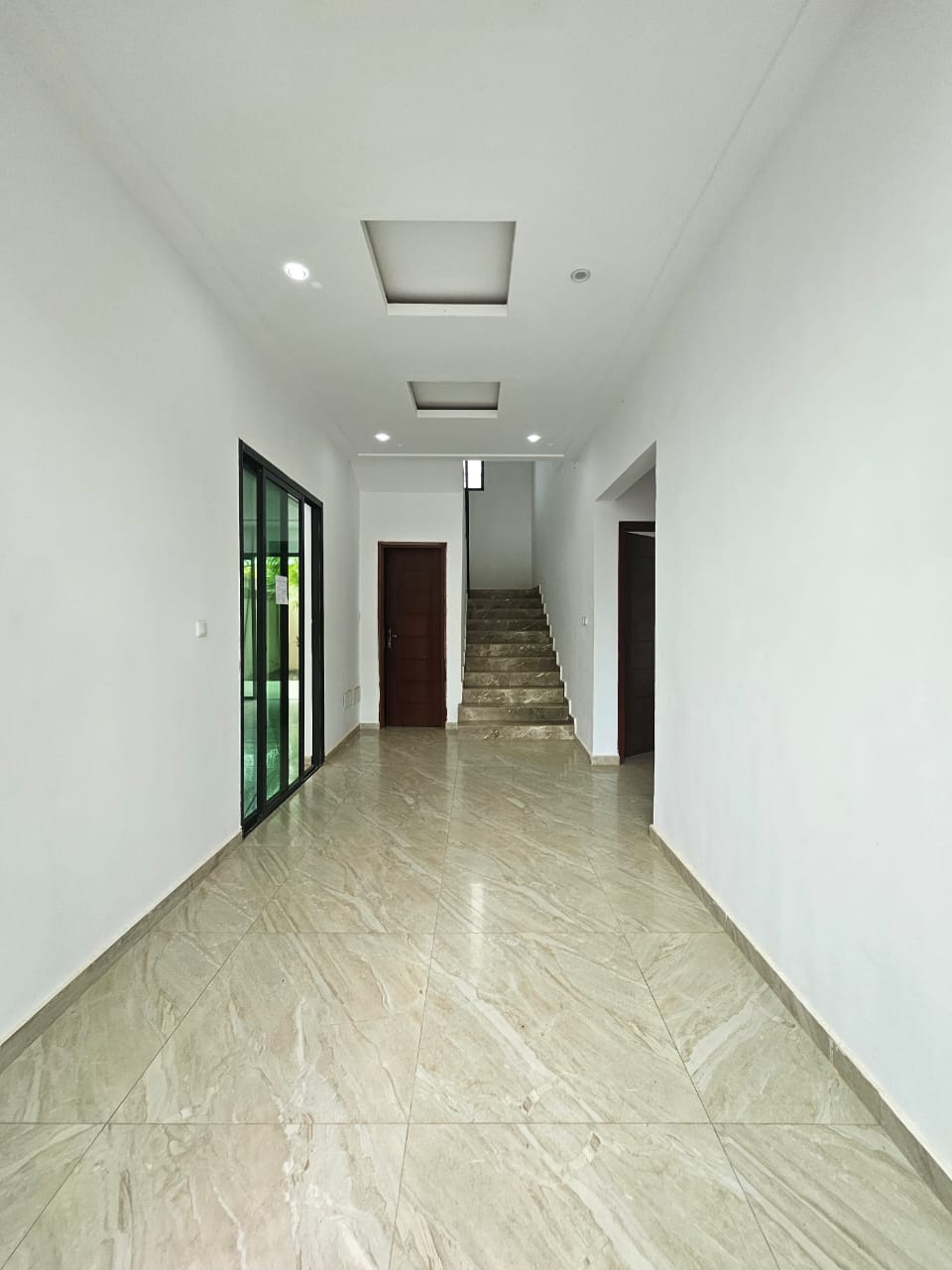 Villa duplex a vendre a Gd Bassam