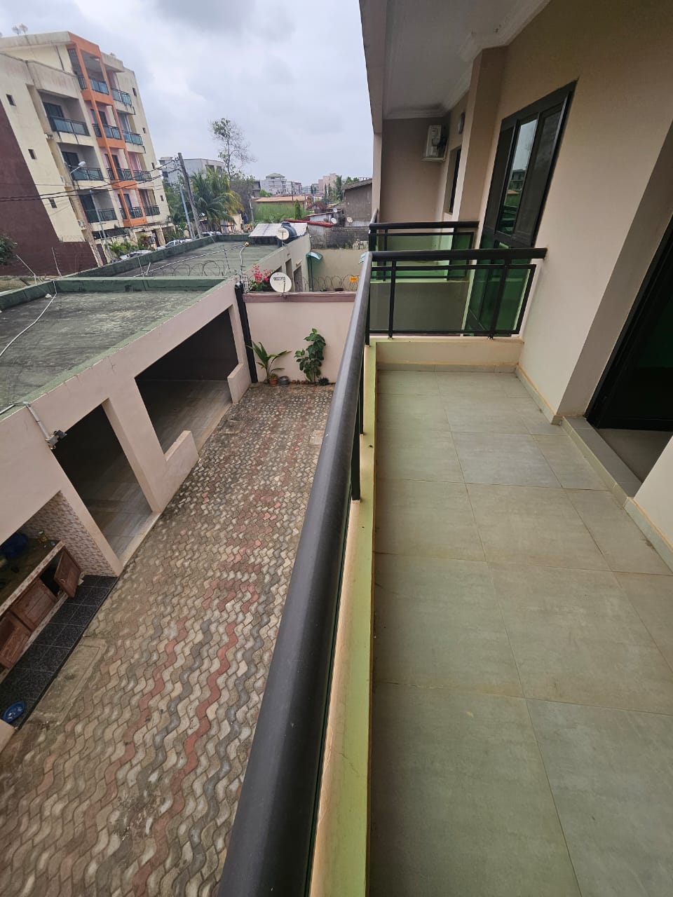 Villa duplex a vendre a Gd Bassam