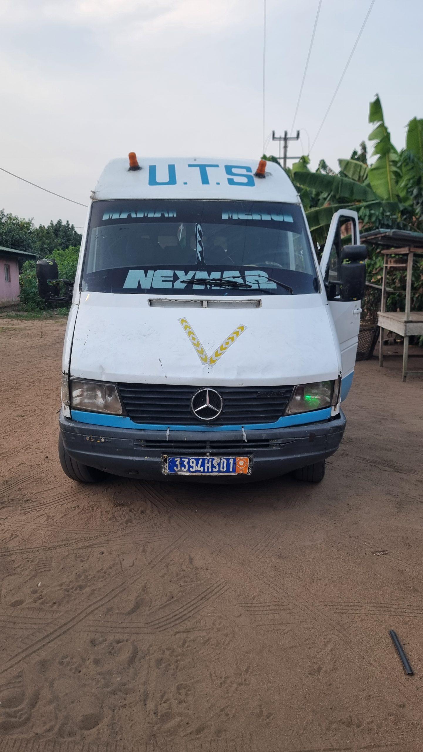 MASSA Mercedes-Benz Sprinter 1998 Blanc