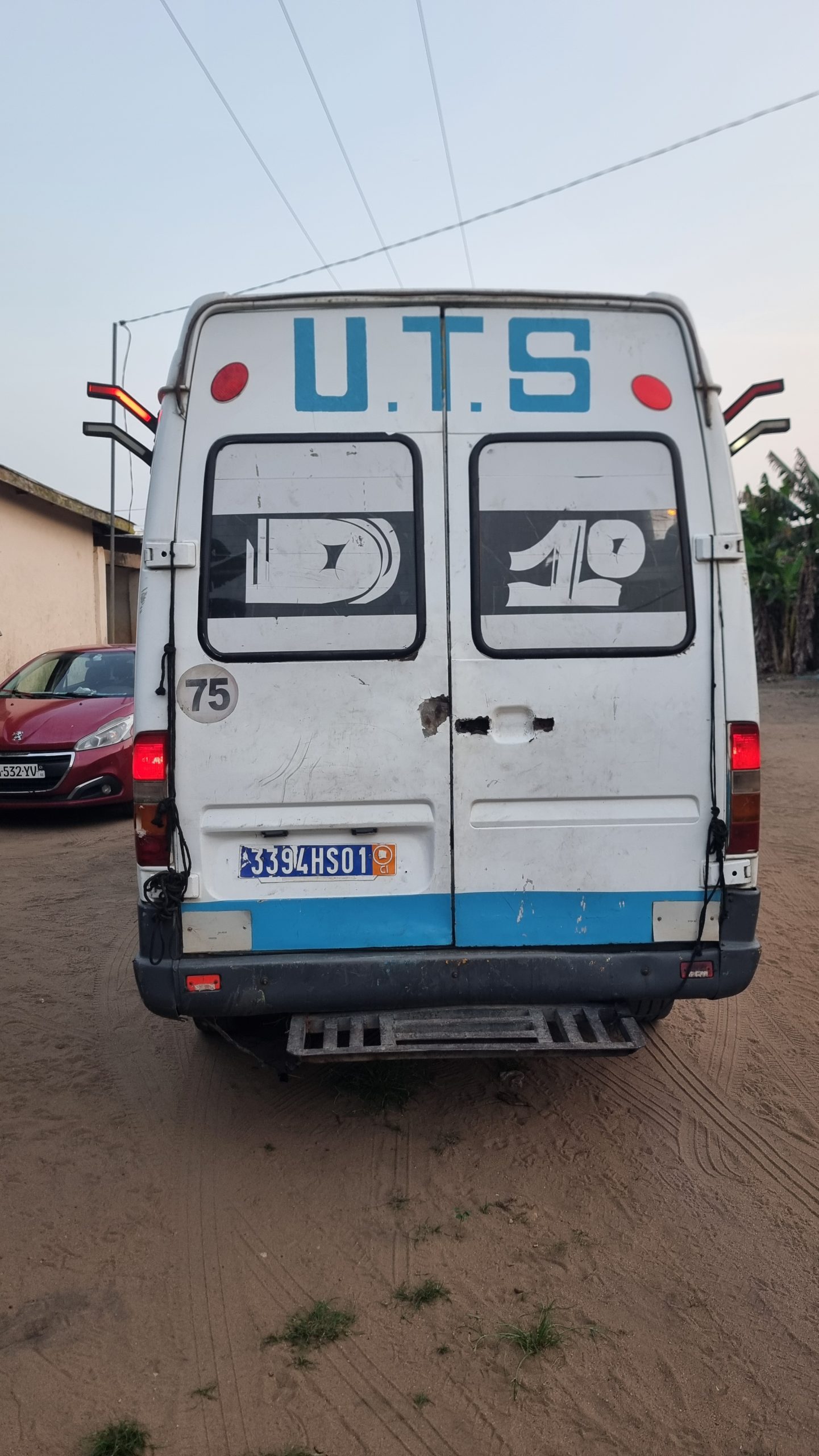 MASSA Mercedes-Benz Sprinter 1998 Blanc