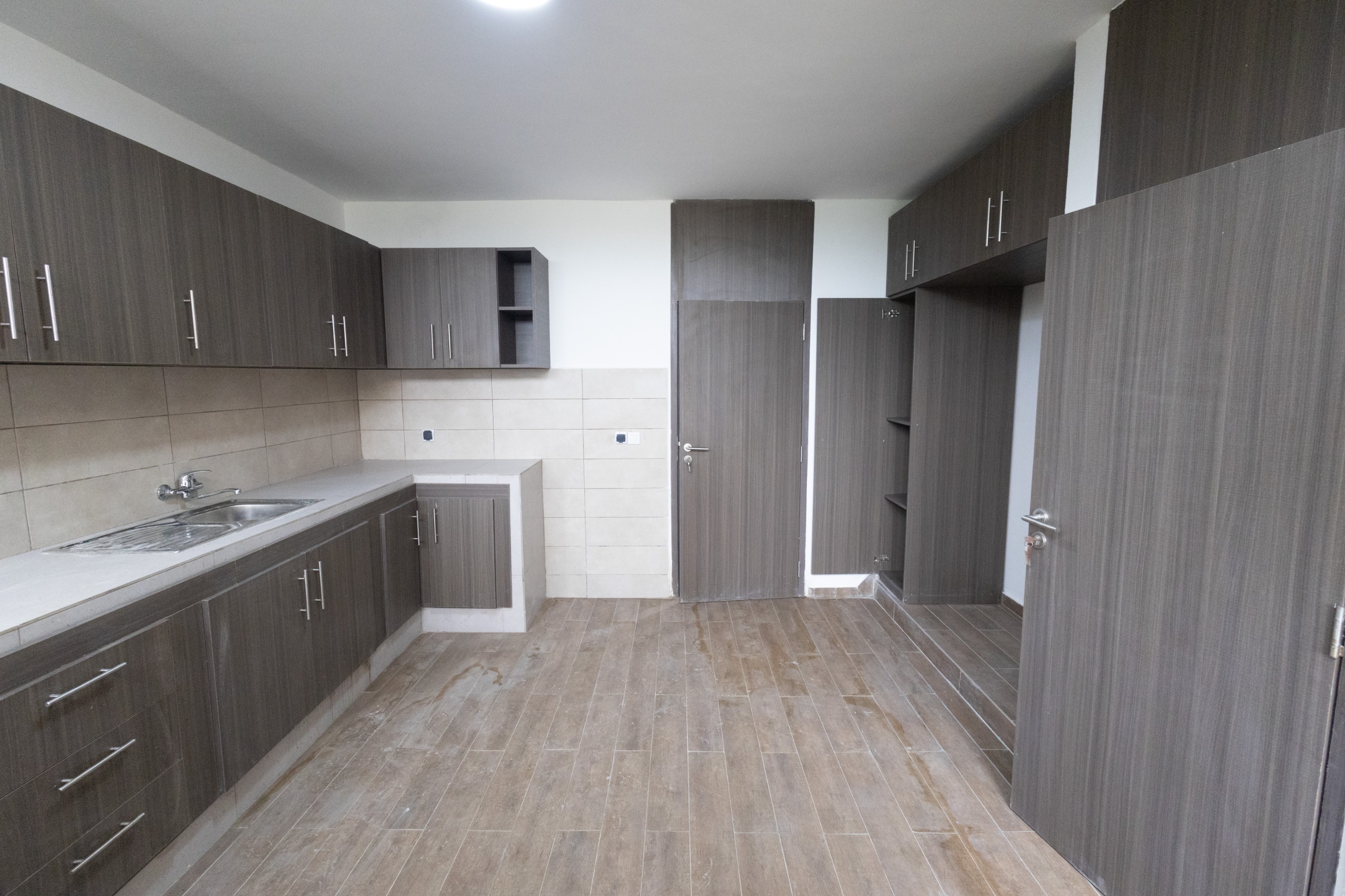 Location d’un Appt de standing au Golf 1