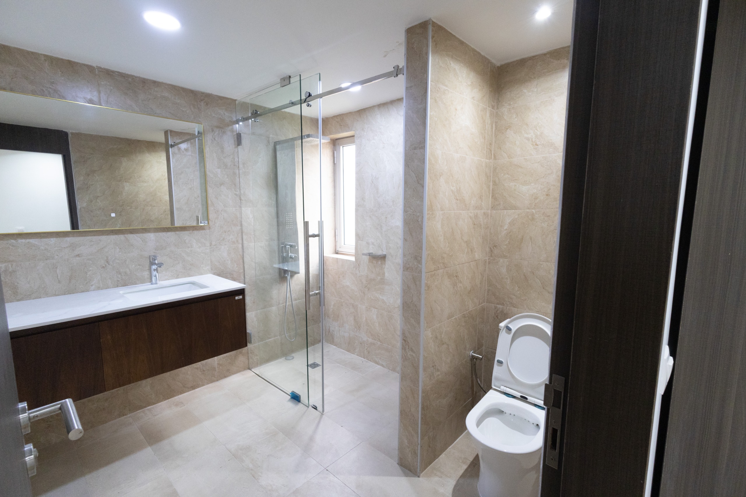 Location d’un Appt de standing au Golf 1