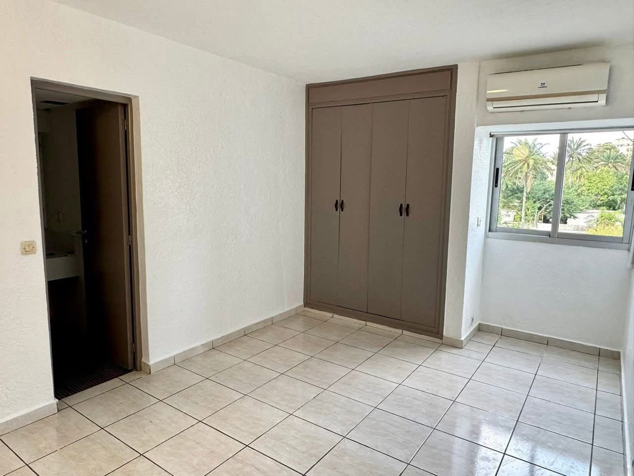 Appartement en location à Cocody Danga