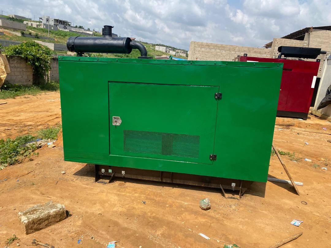 Groupes electrogènes 110 KVA importés