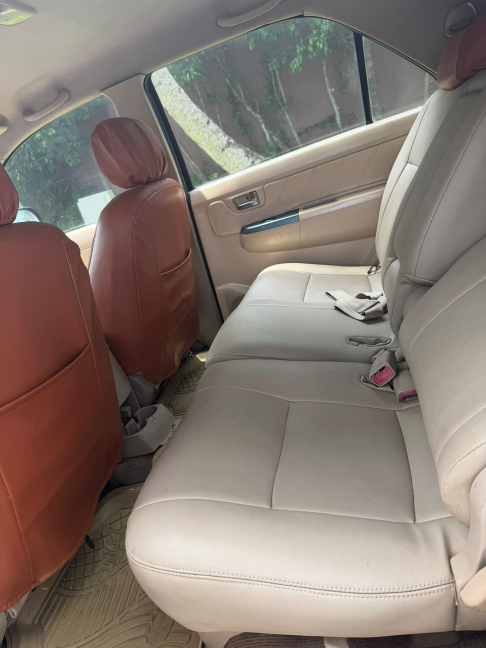 Toyota Fortuner en vente