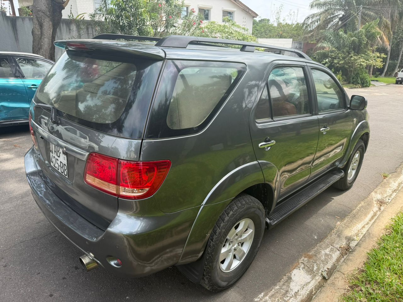 Toyota Fortuner en vente