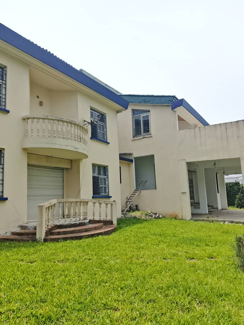 Gd villa duplex pour V.ip au Golf 1