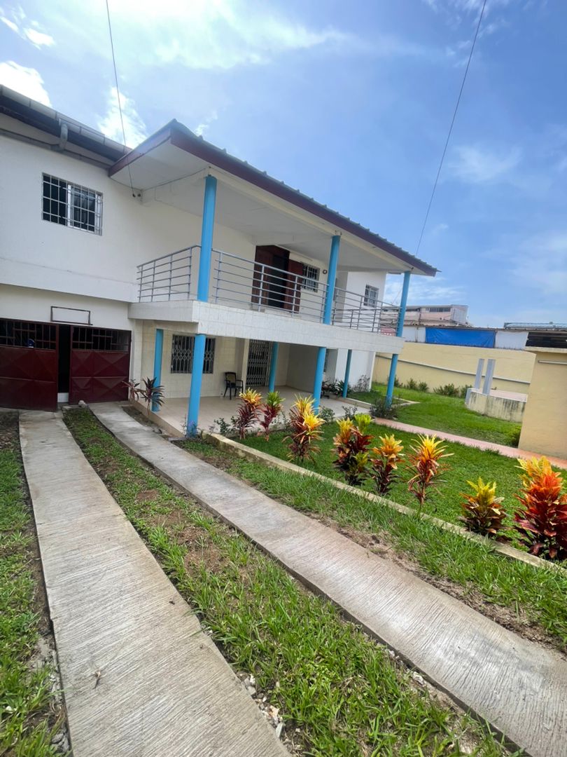 Location d’une villa duplex vers Abidjan Mall