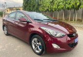 Hyundai Elantra en vente
