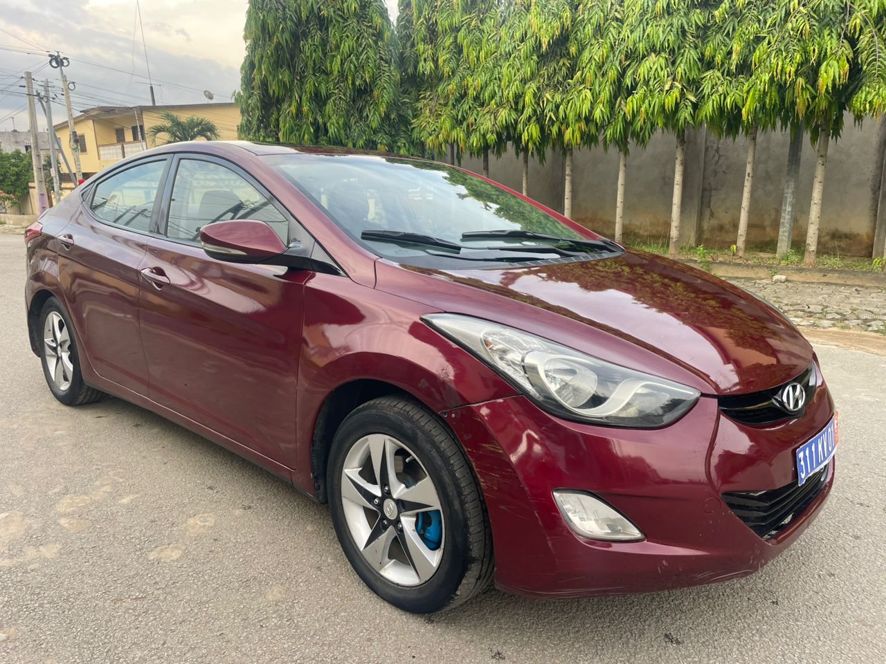 Hyundai Elantra en vente