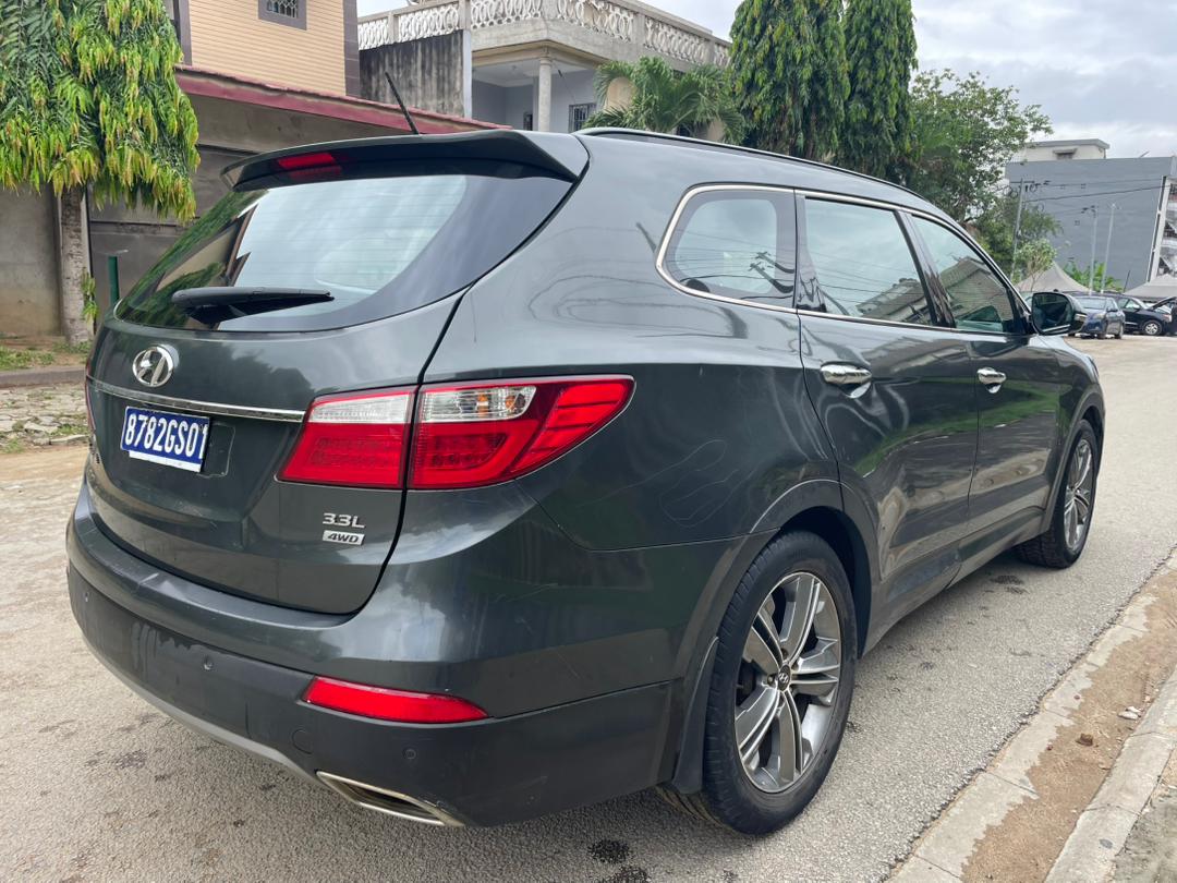 Hyundai Santafe en vente