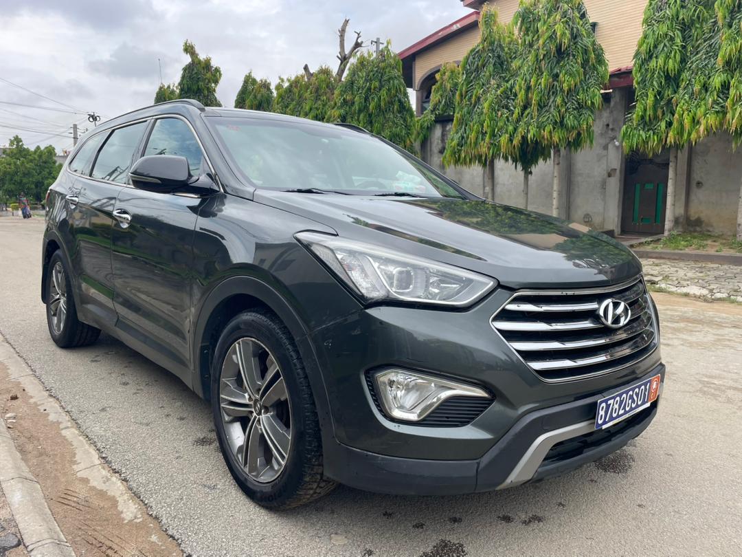 Hyundai Santafe en vente