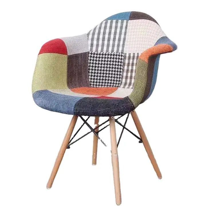 🪑 Chaise Patchwork Multicolore – Design Moderne