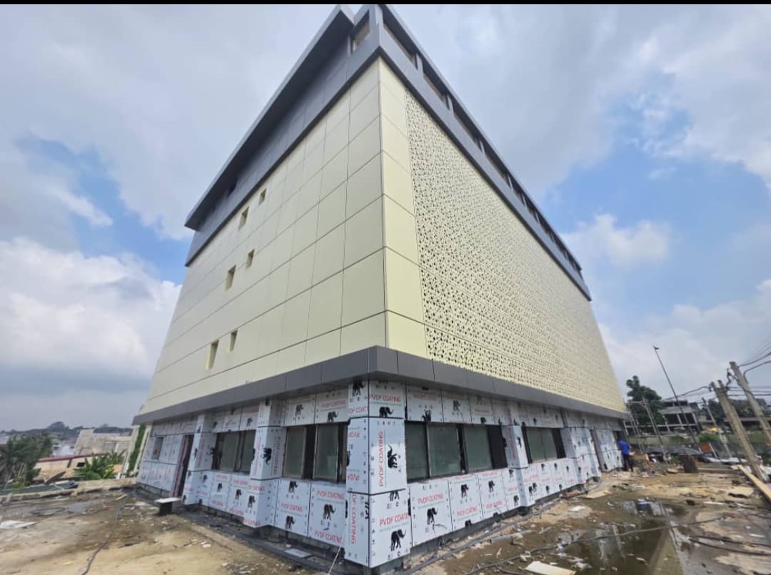 Menuiserie aluminium et Alucobond