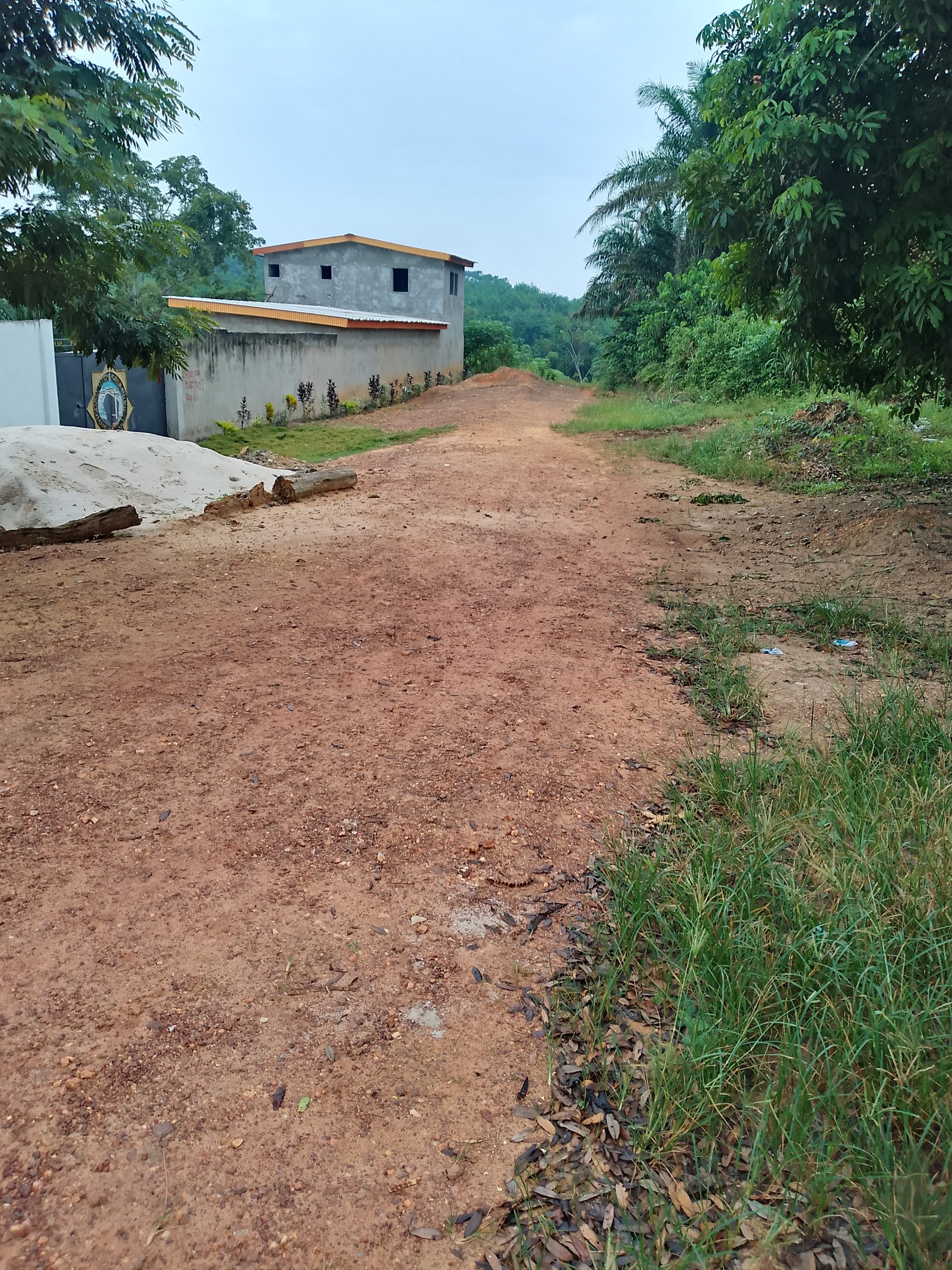 Plusieurs terrains 400 M2 à Azaguie