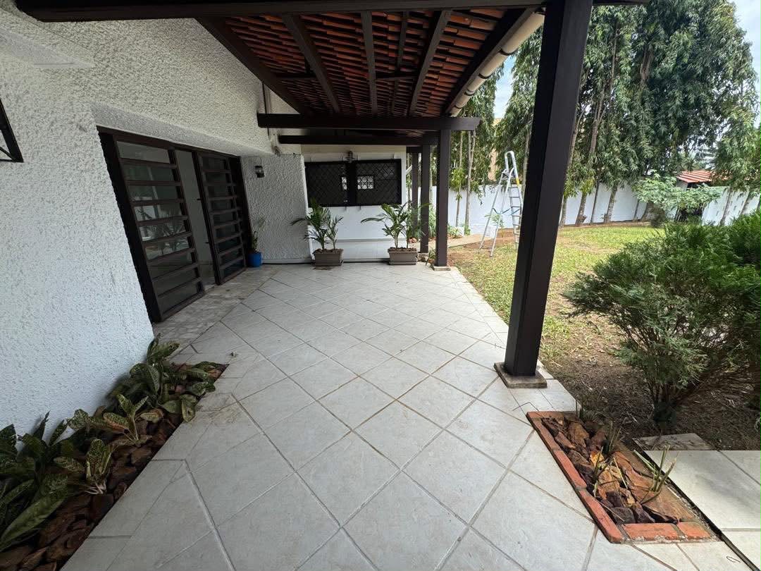 Belle villa duplex avec piscine vers l’ambassade des États-Unis