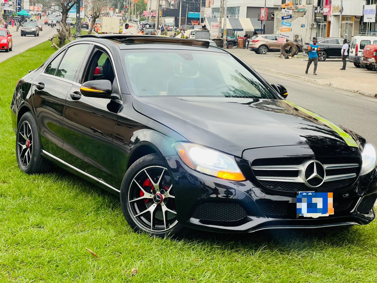 Mercedes c300 année 2017-2018