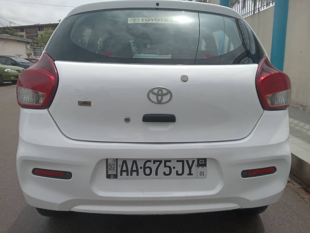 Toyota vitz en vente