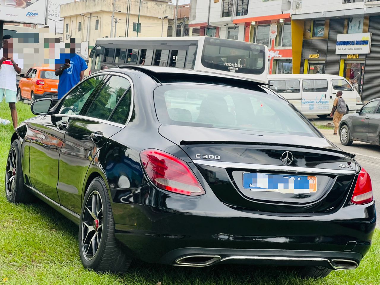 Mercedes c300 année 2017-2018