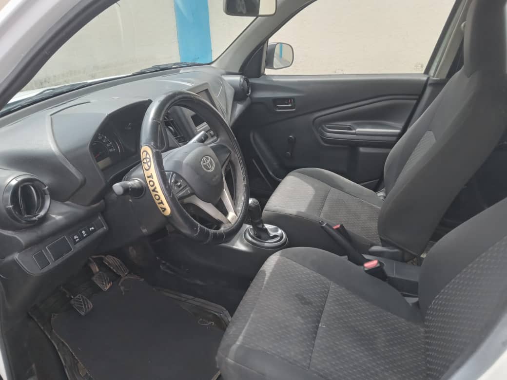 Toyota vitz en vente