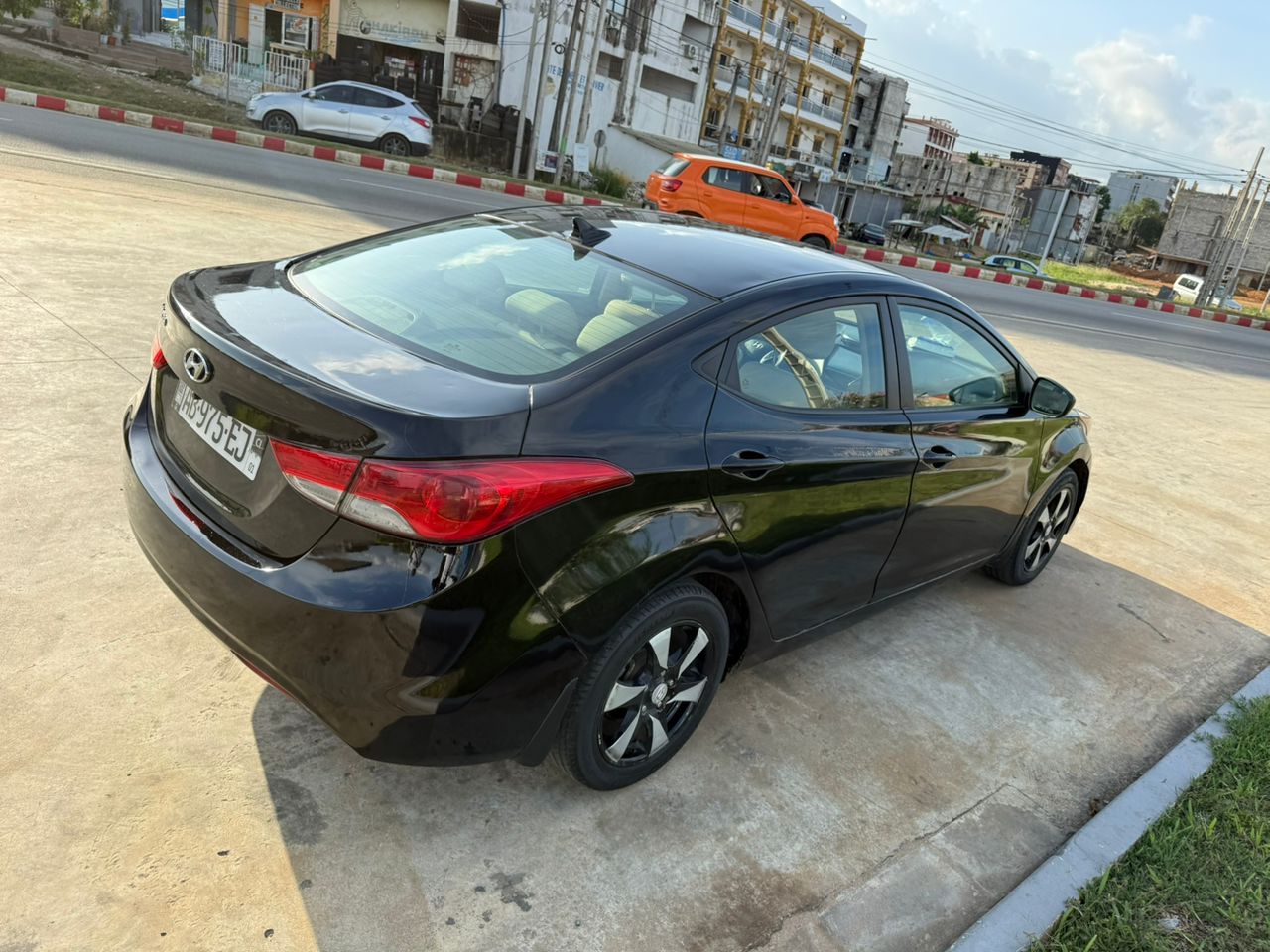 Hyundai Elantra en vente