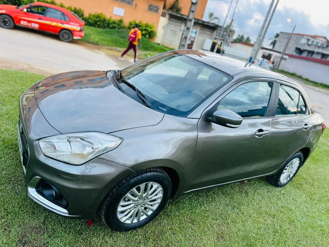 Suzuki dzire en vente