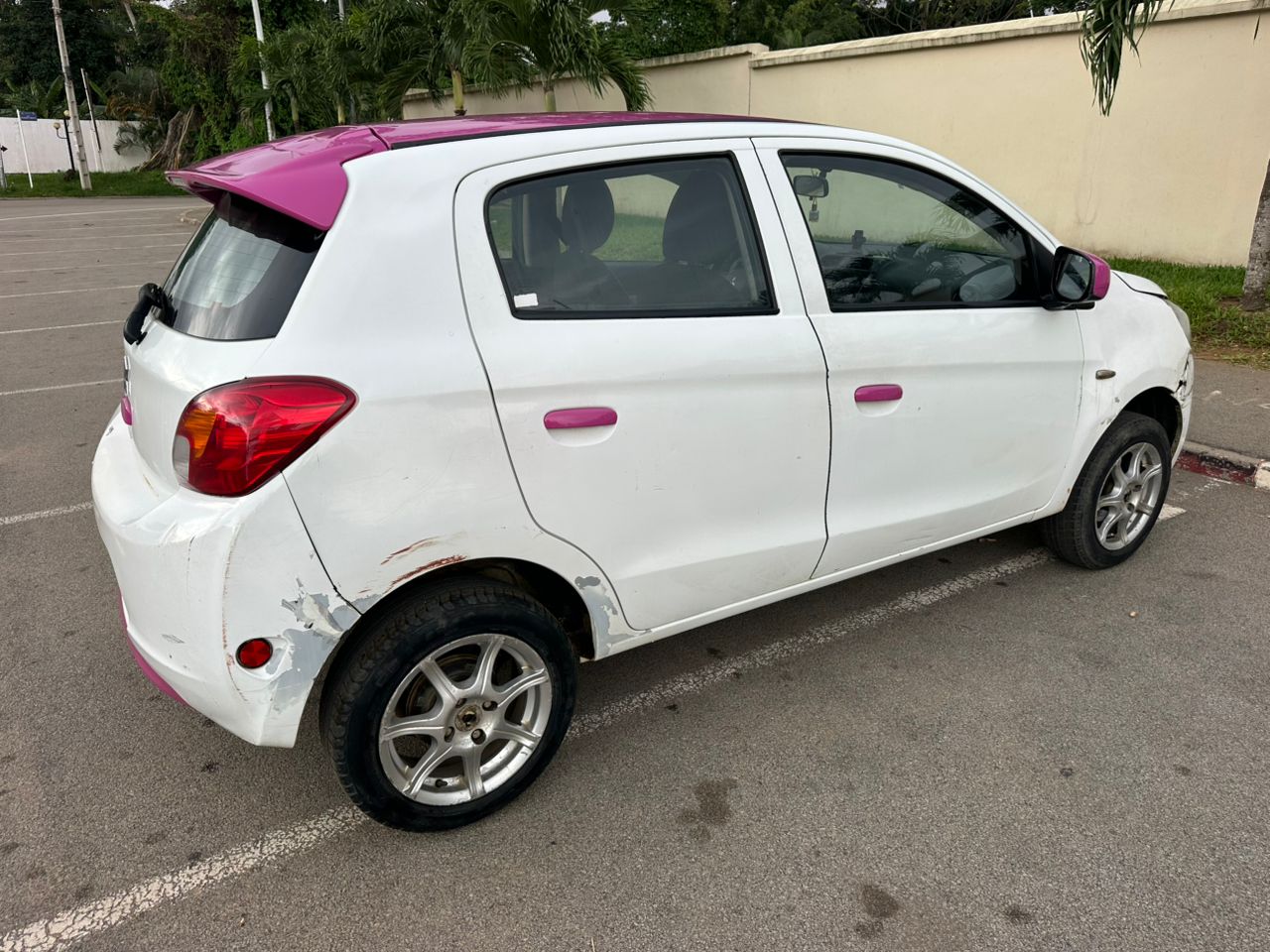 Mitsubishi Mirage en vente