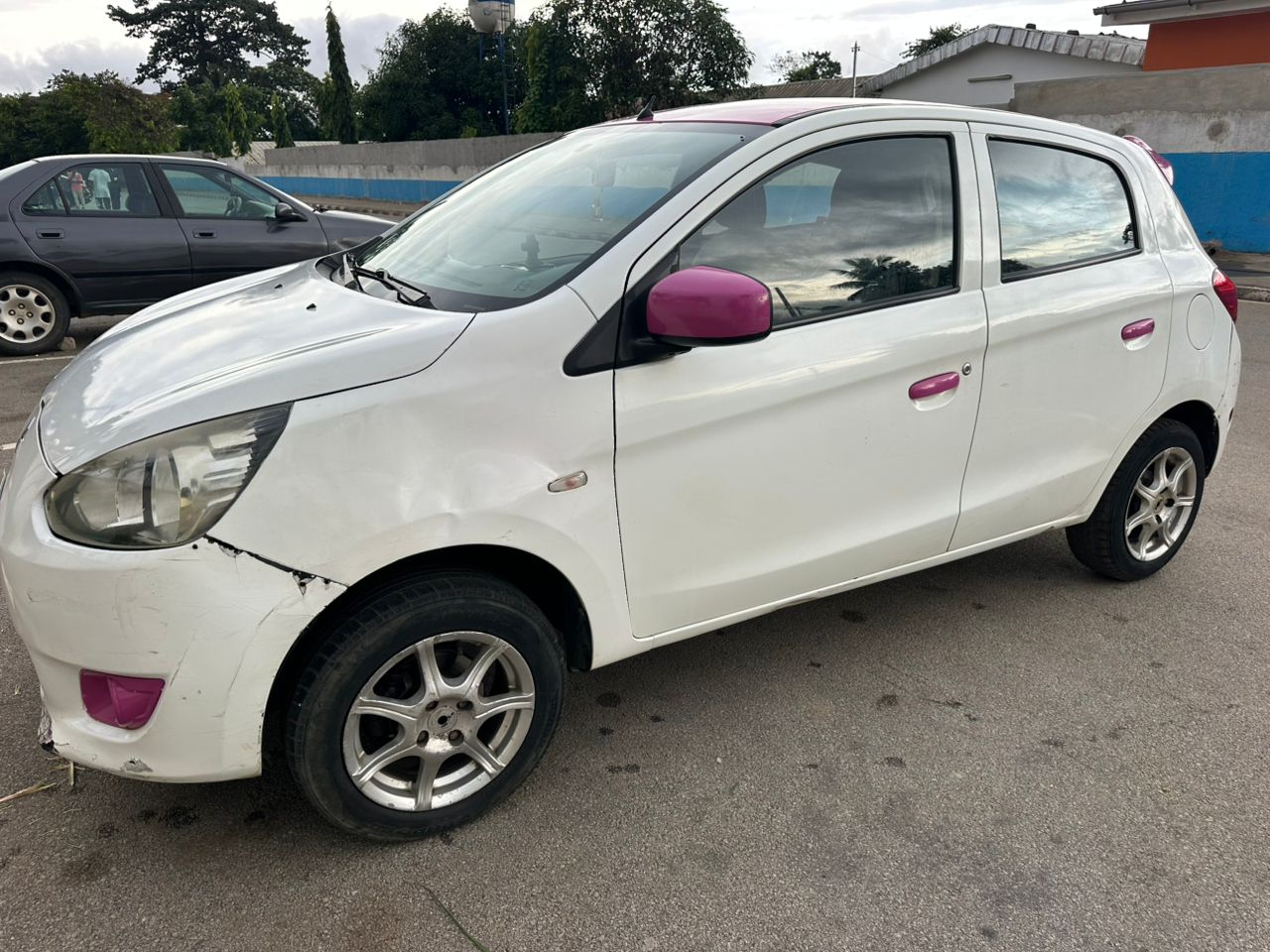 Mitsubishi Mirage en vente