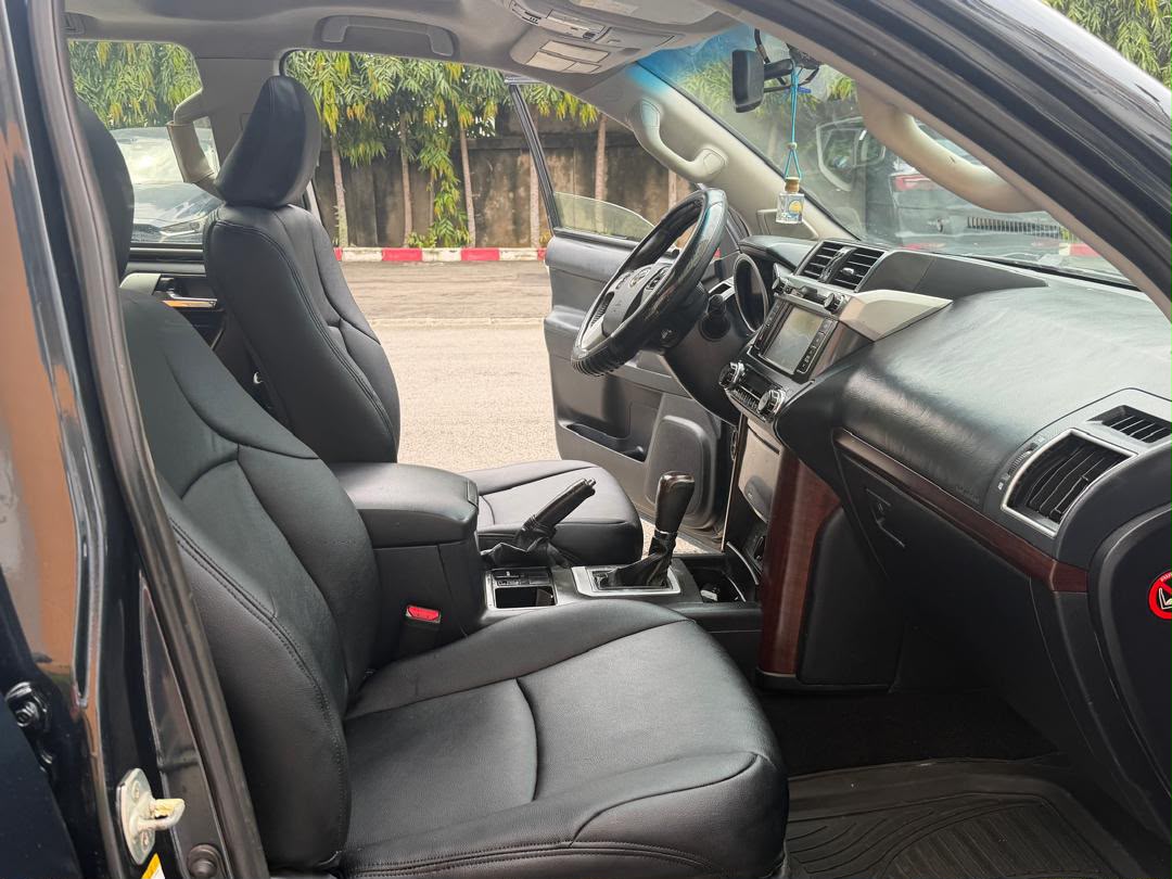 Toyota Land Cruiser Prado en vente