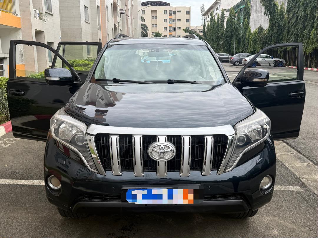 Toyota Land Cruiser Prado en vente