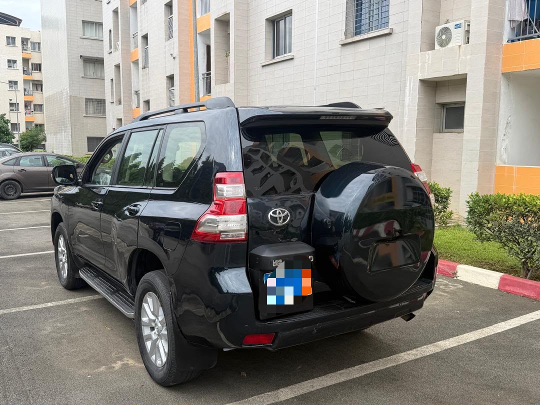 Toyota Land Cruiser Prado en vente