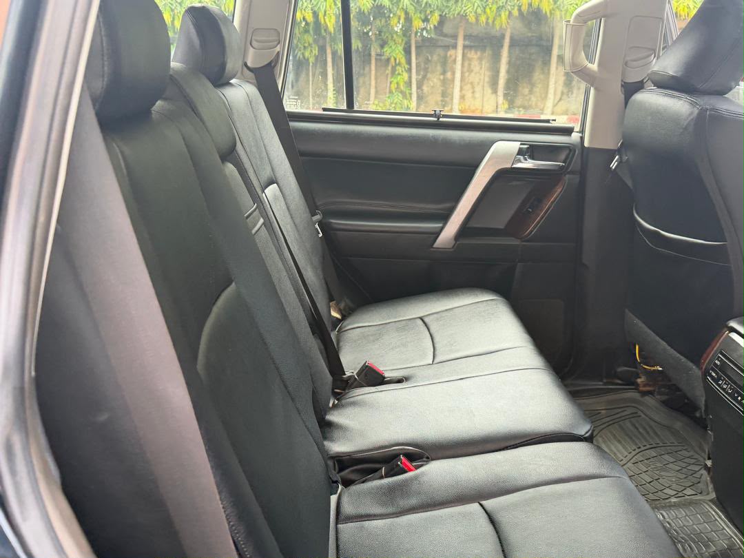 Toyota Land Cruiser Prado en vente