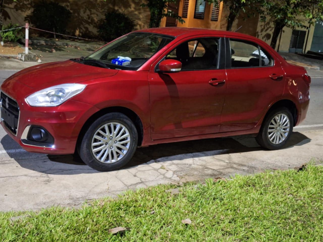 Suzuki dzire en vente