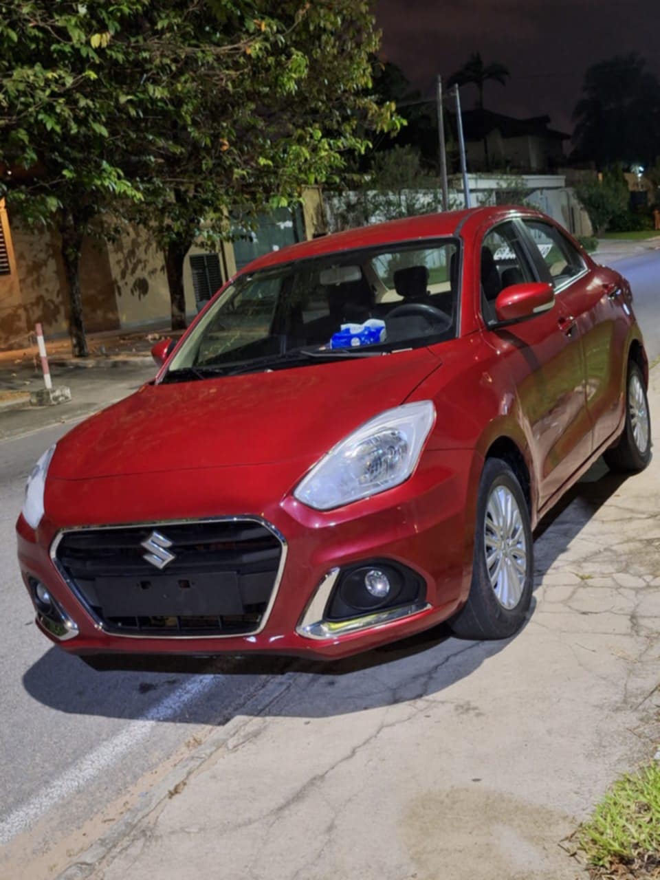 Suzuki dzire en vente