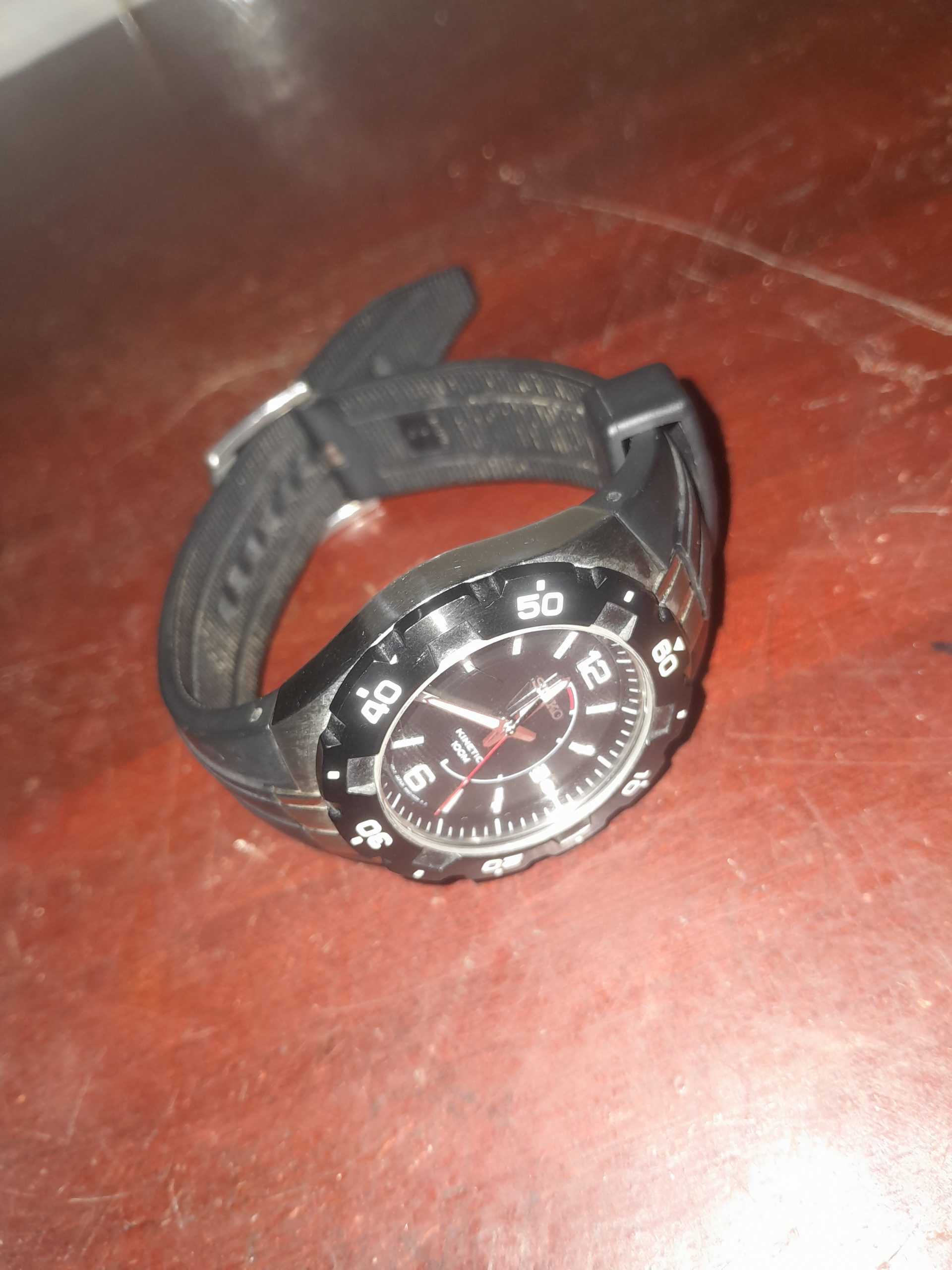 Montre SEIKO 100M