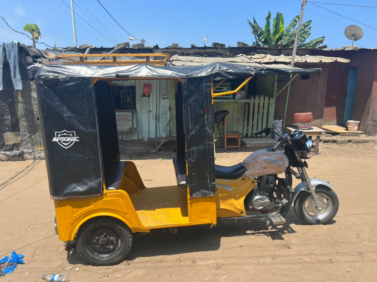 Tricycle apsonic en bon état à vendre a bon prix