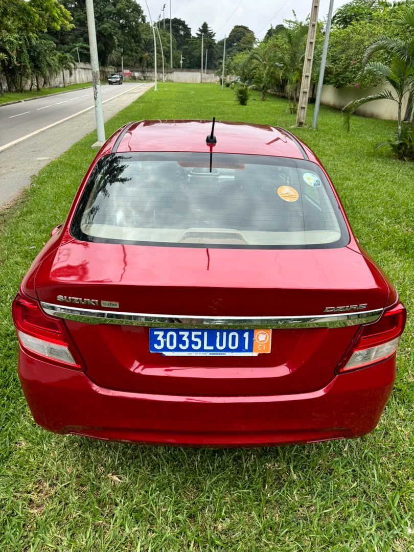 Suzuki dzire en vente