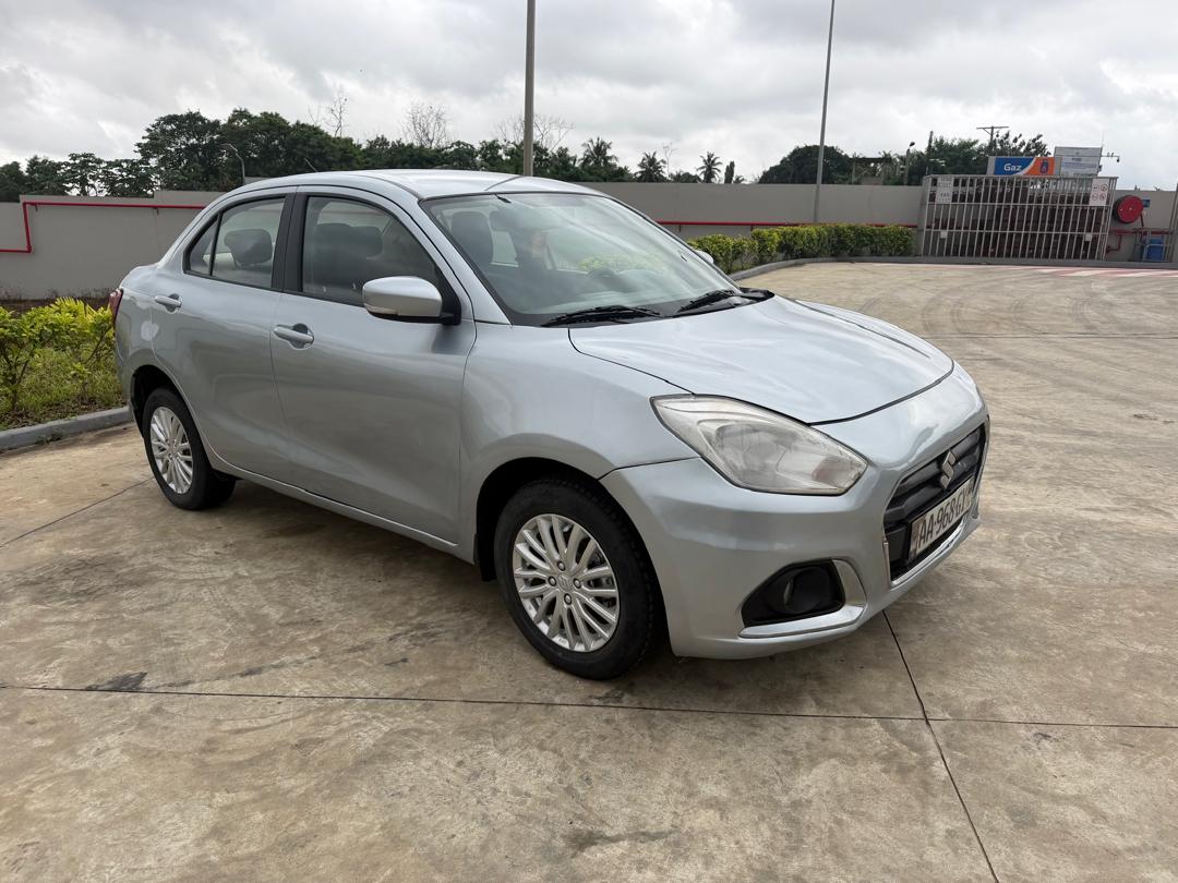 Suzuki dzire en vente